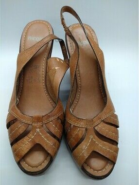 Nicole. Sandals Wedge Jaleesa 7m Brown 215